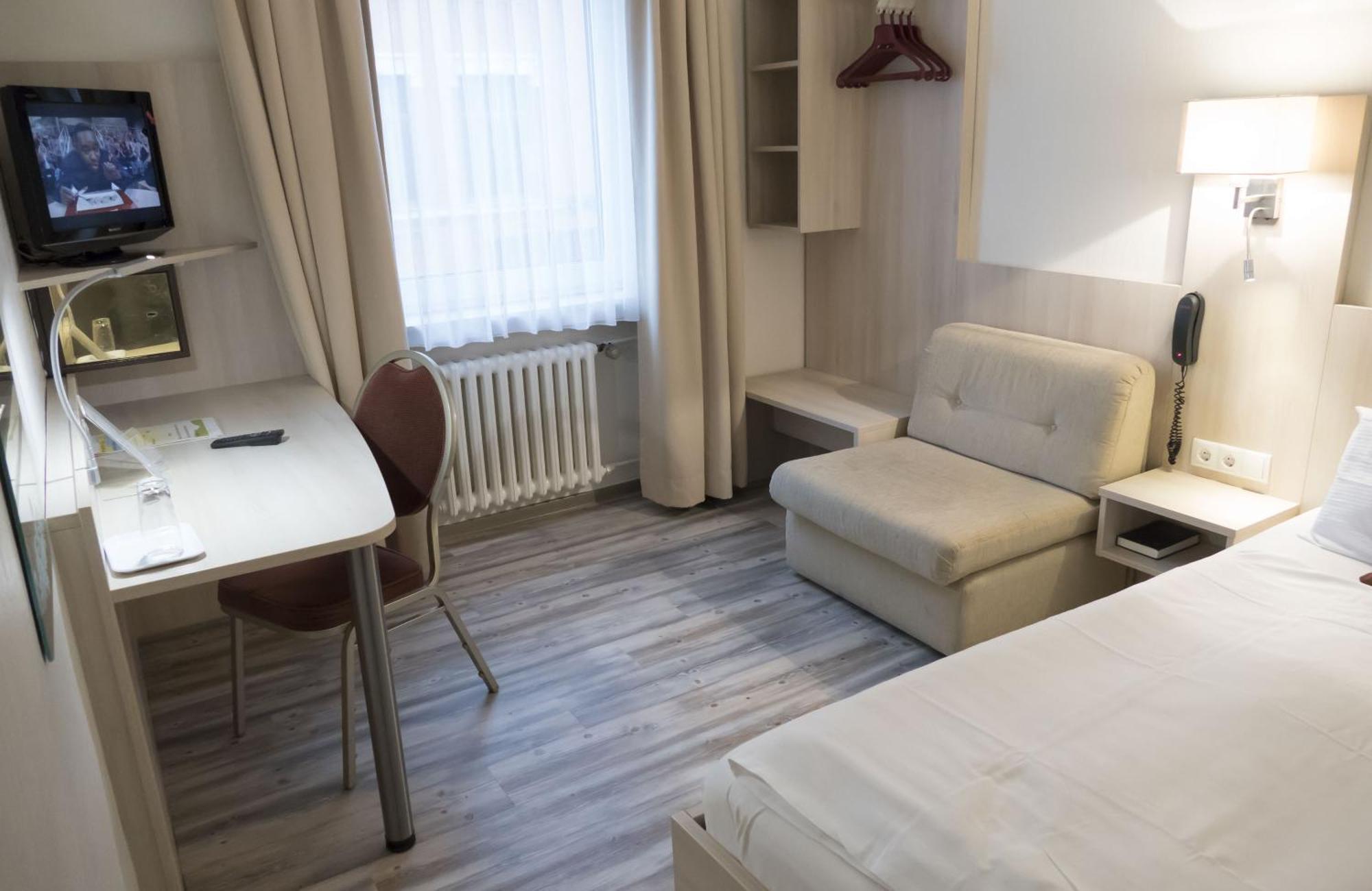 Hotel Excelsior Кассель Номер фото